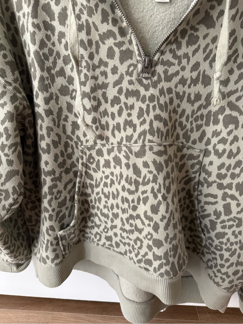 American Eagle Outfitters Sage Green Leopard Half-Zip Hoodie - Picture 3 of 5